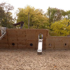 Spielplatz Pfühlpark (2013, KB)