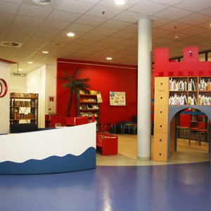 Kinderbibliothek (2012, VN)
