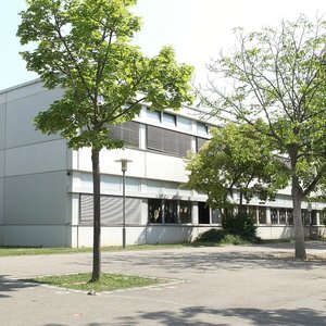 Altes Schulgebäude (Juli 2015, HMS)