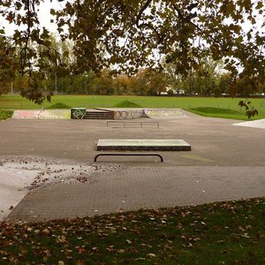 Skateranlage Theresienwiese (2013, KB)