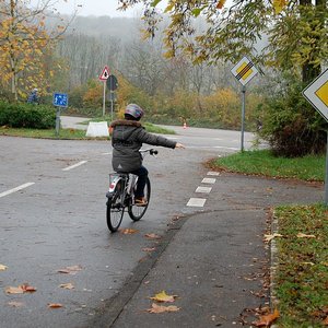 Rechtsabbiegen (Nov. 2013, EK)