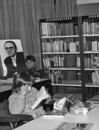 In der Kinderbibliothek (1975, StadtA HN)