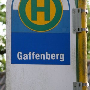 Bus-Haltestellenschild Gaffenberg (2013, UM)