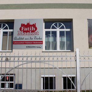 Lebensmittelladen Fatih-Moschee (Okt. 2014, BK)