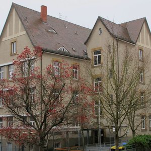 Leinbachschule (Dez. 2011, FL)