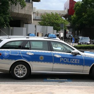 Polizeifahrzeuge (Juni 2014, UM)