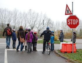 Auf dem Verkehrsübungsplatz (Nov. 2013, EK)