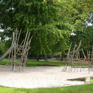 Spielplatz Riedweg (Juni 2014, KB)