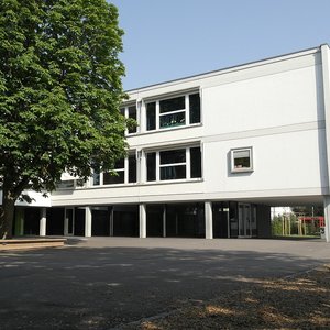 Schulneubau (Juli 2015, HMS)