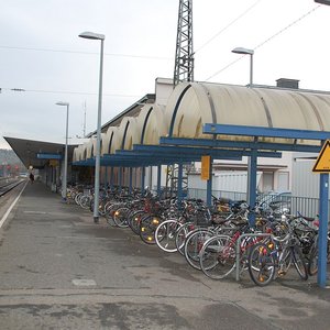 Fahrrad-Abstellplatz (Jan. 2014, EK)