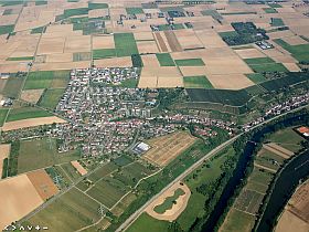 Klingenberg im Luftbild zum Vergrößern (2016, HN-VK)